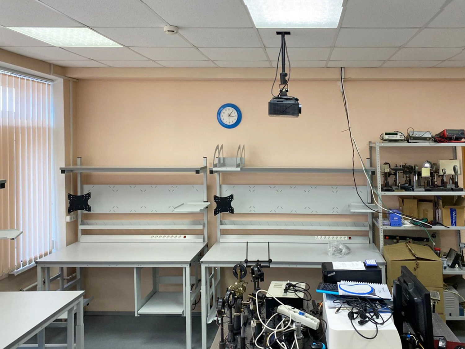 Комплект стола оператора КСО