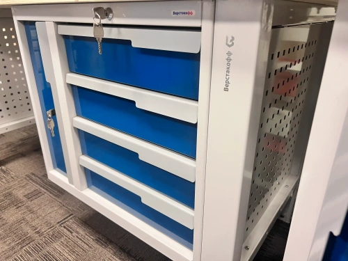 CTR 1602.L14.5-2F Верстак слесарный 2165x1593x743 мм