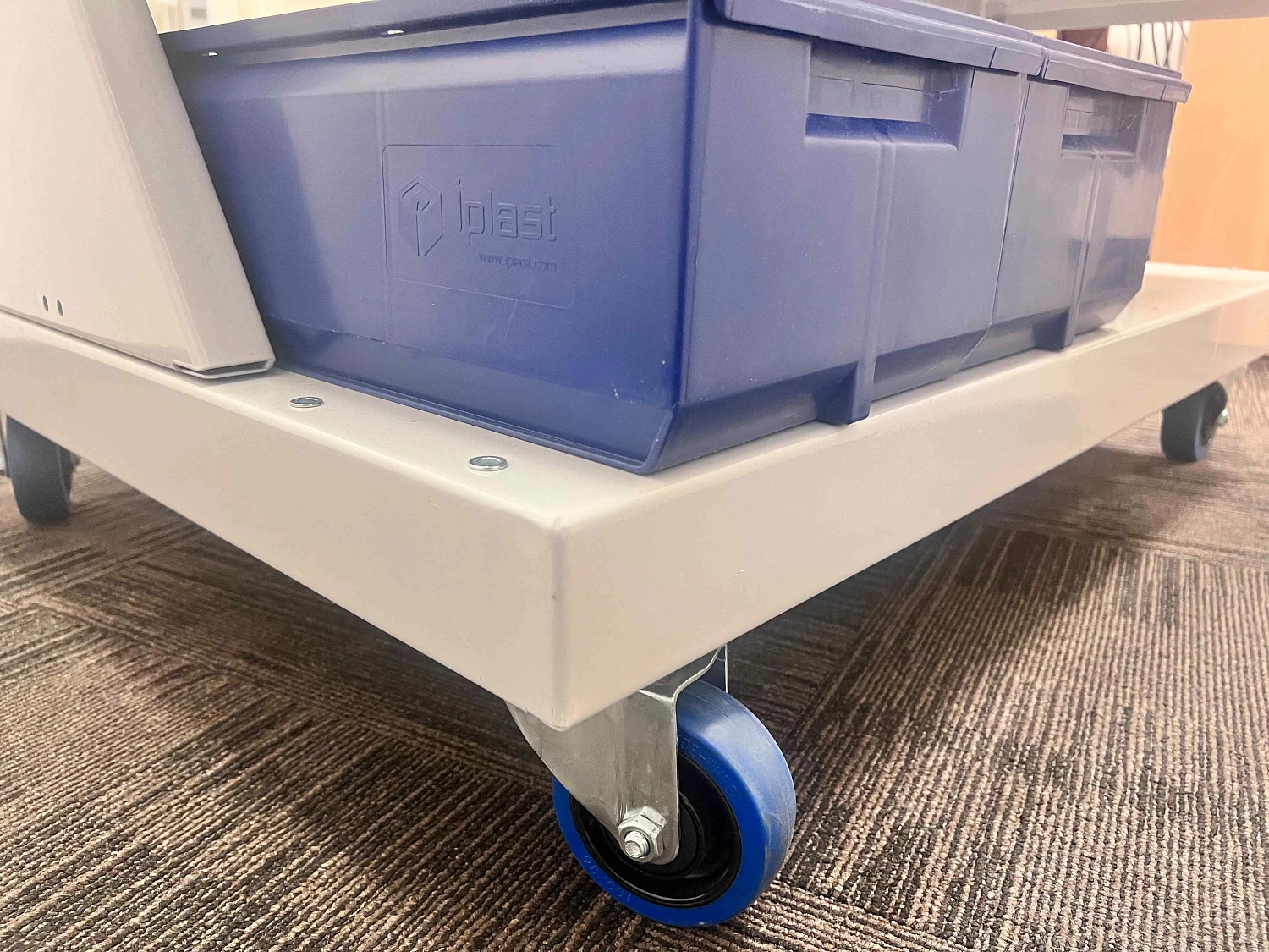 CTR 2P.2 (36.36.8) Передвижная стойка 1700x1000x800 мм